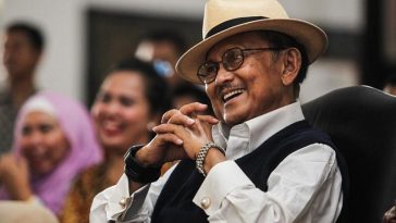 b.j. Habibie