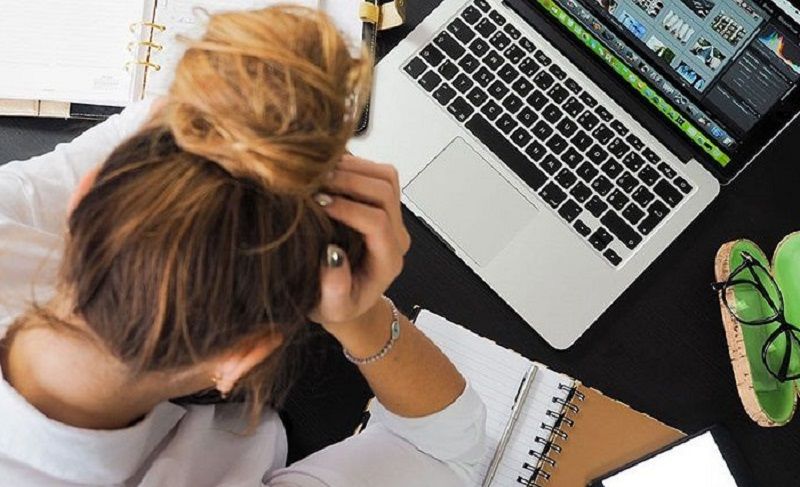 kiat melek di kantor