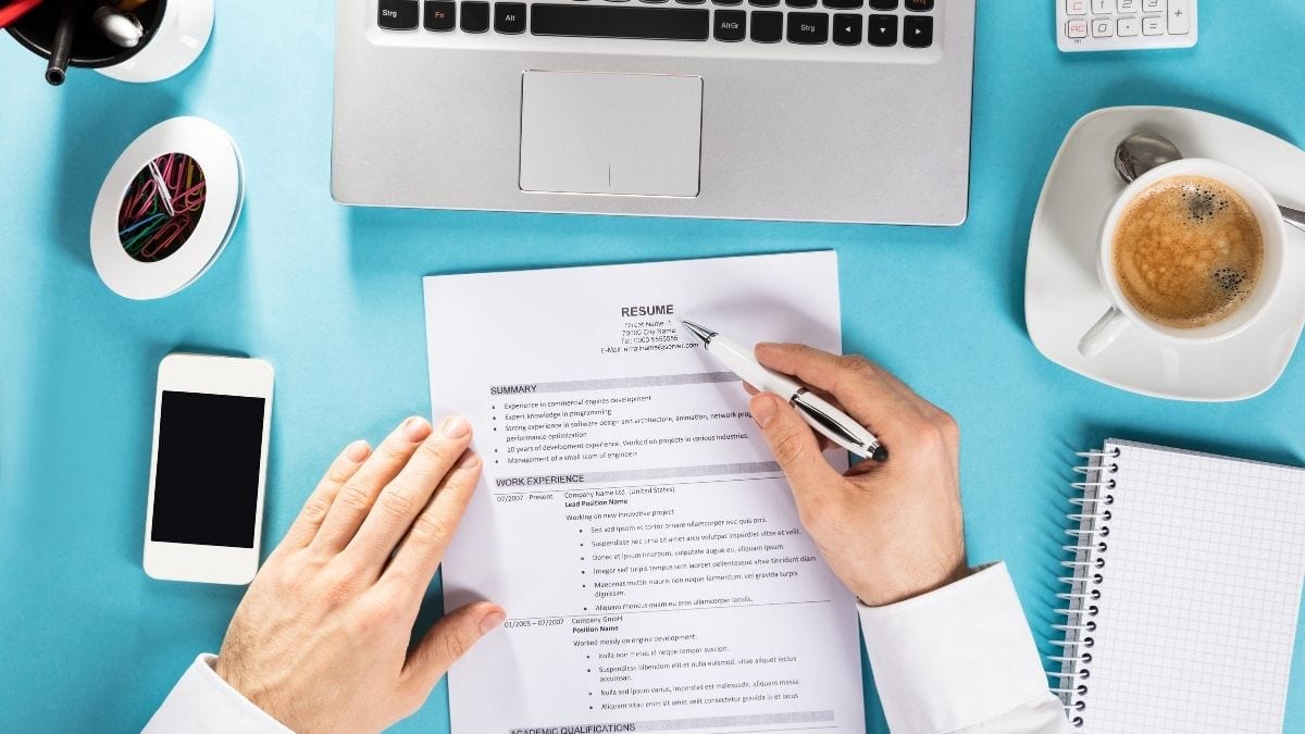 Cara Membuat CV Yang Menarik dan Benar - Best Seller Gramedia