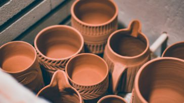 Kerajinan dari Tanah Liat