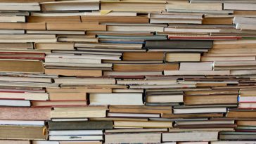 Rekomendasi Light Novel