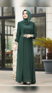 Baju Hijau Botol Cocok dengan Jilbab Warna Apa