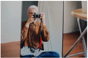 Baju Warna Cream Muda Cocok dengan Jilbab Warna Apa