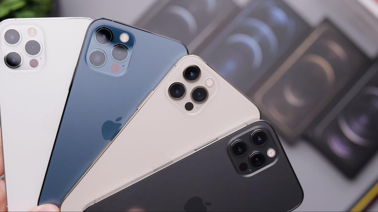Beda iPhone 11 dan 12 Mana yang Lebih Baik di Antara AdikKakak Ini?