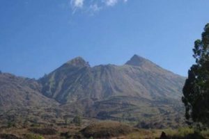 nama gunung di Kalimantan