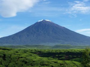 nama gunung di Kalimantan