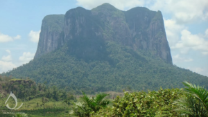 nama gunung di Kalimantan