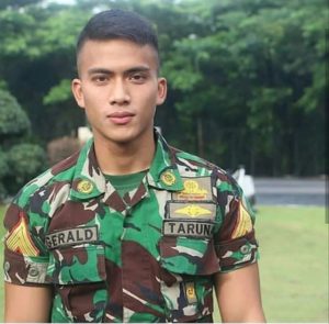 Model Rambut Cepak Tentara Keren