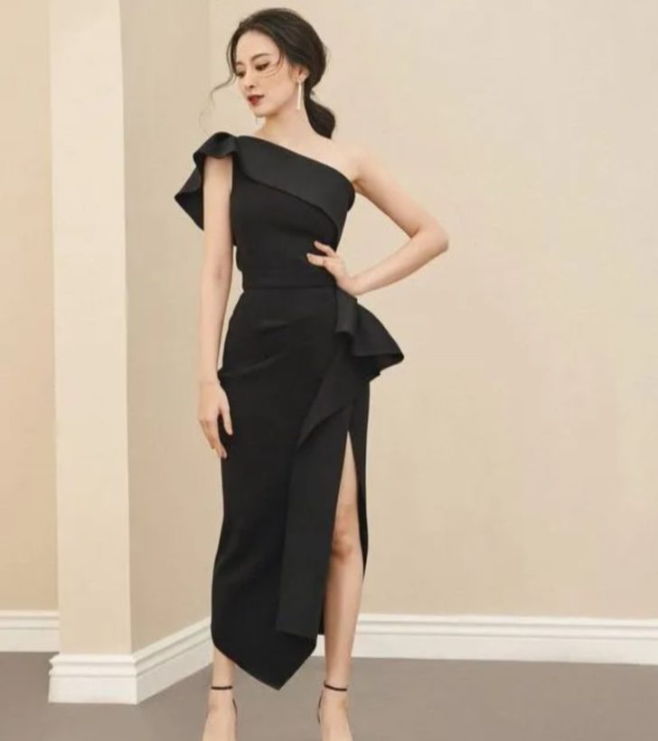 26 Rekomendasi Model Baju Pesta Simpel Elegan, Bisa Jadi Inspirasi!