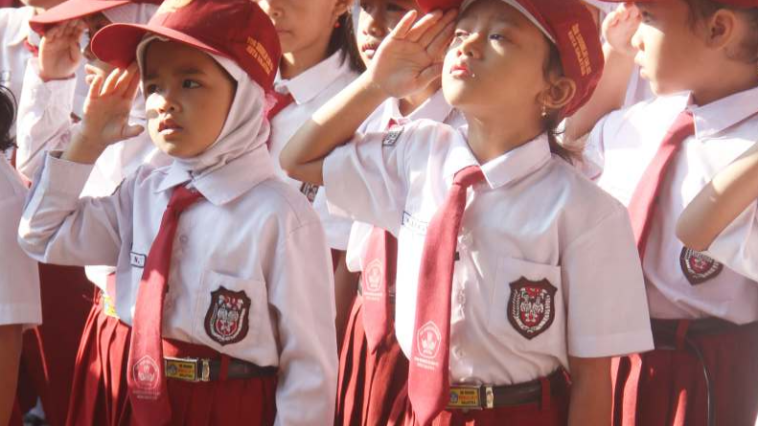 Contoh Puisi Kemerdekaan