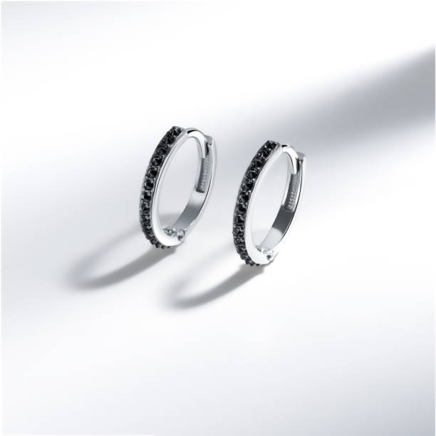 Rekomendasi Anting yang Cocok Untuk Wajah Bulat